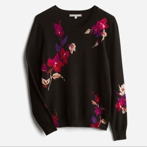Beautiful floral black knit sweater!